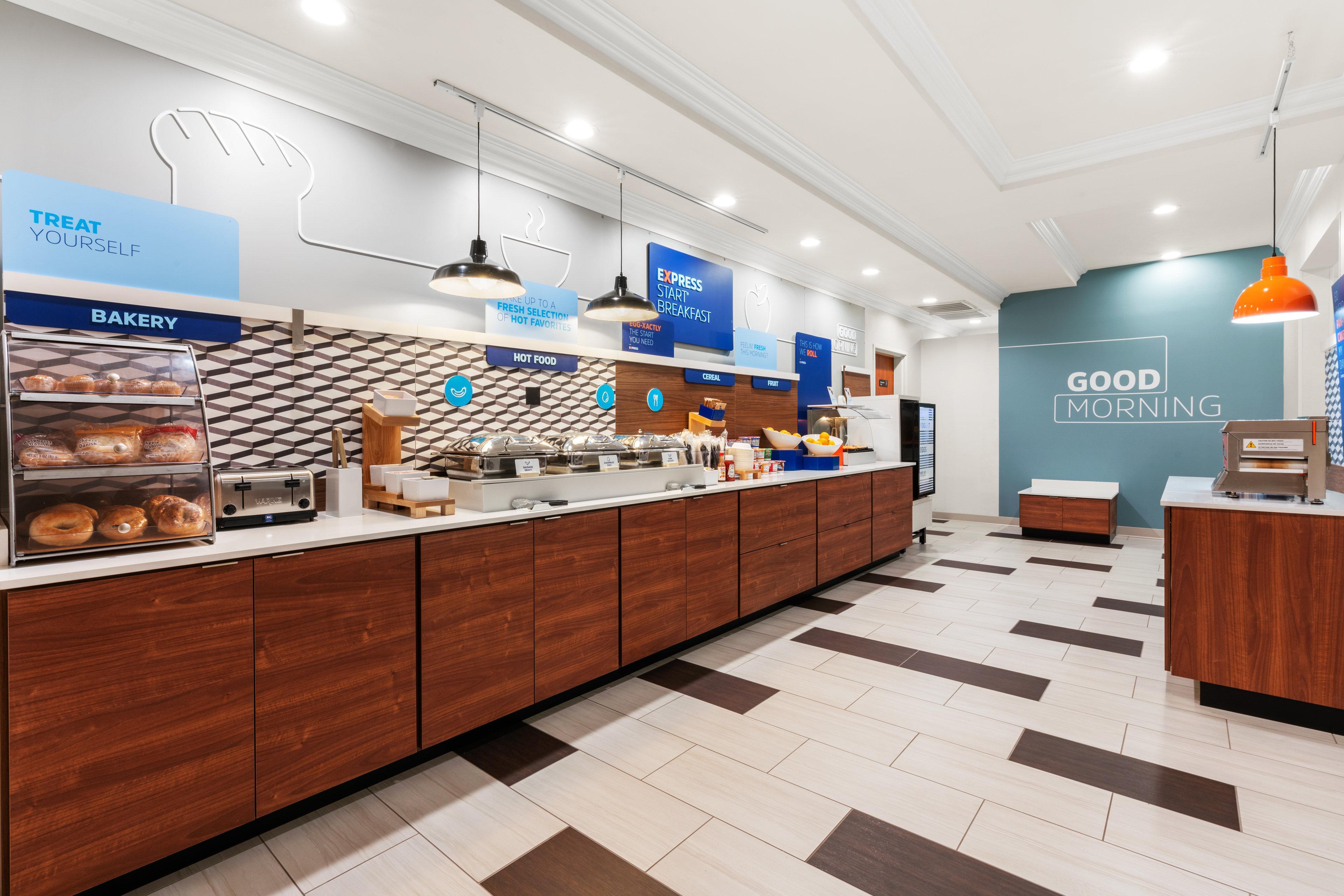 Holiday Inn Express And Suites Klamath Klamath Falls Exterior photo
